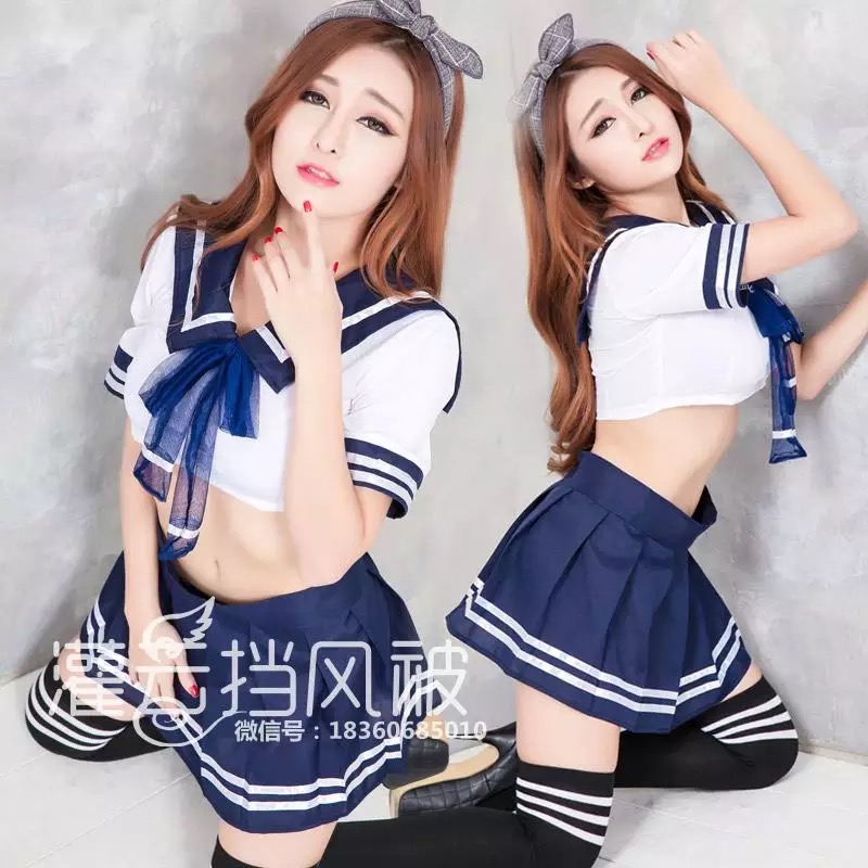 ชุดคอสเพลย์ แฟนซี ชุดนักเรียนญี่ปุ่น เซ็กซี่ เอวลอย ปกทหารเรือ ปกเนตรนารีแต่งขลิบ และริบบิ้นผูกด้านหน้า กระโปรงอัดกลีบสีน้ำเงินกรมท่า แต่งขลิบชาย แบบเซ็กซี่ สุดๆไปเลยจร้า