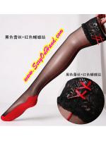 ถุงน่องเซ็กซี่ ถุงน่องซีทรู เนื้อบางเบา สีดำแต่งเส้นสีแดง และริบบิ้นด้านหลัง เพิ่มความเซ็กซี่ เปรี้ยวแซ่บ มั่กๆคะ ขอบลูกไม้ หนา 3 นิ้ว สไตล์สาวปารีส