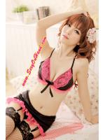 ชุดบิกินี่ ชุดทูพีซ บิกินี่ สีดำ แต่งลูกไม้ชมพู กระโปรงดำแต่งระบายขอบลูกไม้ พร้อมสายรัดถุงน่องในตัว