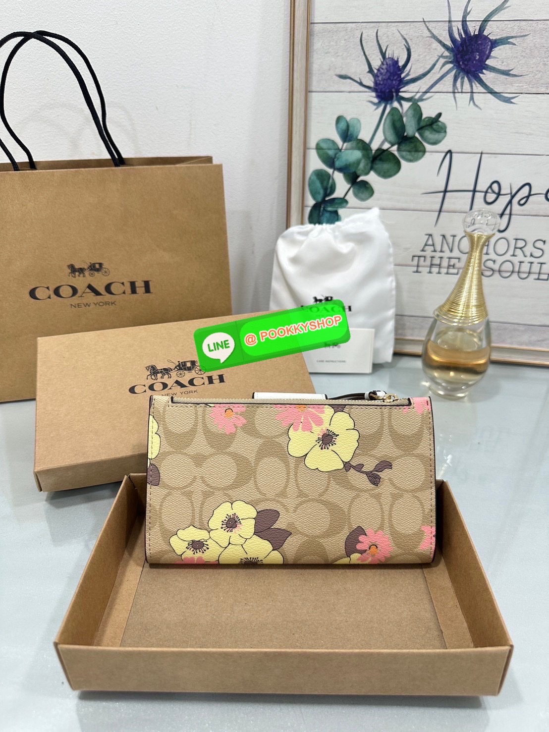 🍀Coach C2874 Tech Phone Wallet In Colorblock Signature 🍀 COLOR: signature canvas
