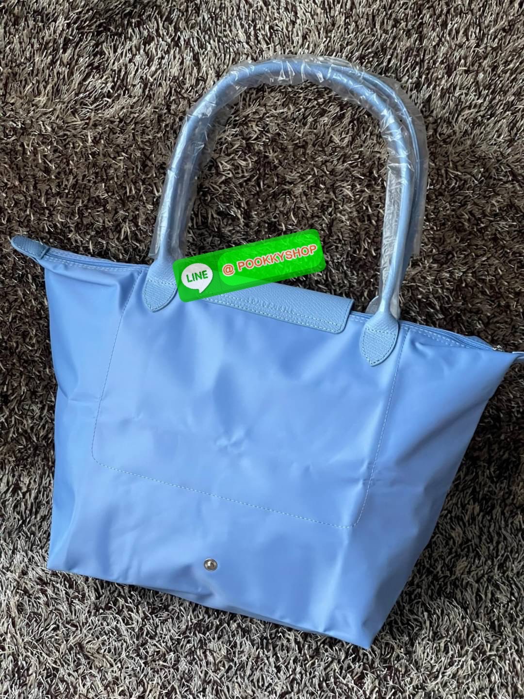ð Longchamp x AndrÃĐ Le Pliage Large Shoulder Bag āļāļāļĨāđāļĨāļāļāļąāđāļāļŠāļļāļāļāļīāđāļĻāļĐāļāļēāļāļĨāļāļāļāļāļāļāđ âLongchamp & AndrÃĐâ āļāļĩāđāļĄāļĩāļĻāļīāļĨāļāļīāļāļāļĢāļēāļāļīāļāļĩāđāļāļ·āđāļāļāļąāļ āļāļąāļāđāļāļĢ āļāļēāđāļĢāļ§āļē (Mr. AndrÃĐ Saraiva) āđāļāđāļēāļāļāļāļāļēāđāļĢāļāđāļāļāļĢāđāļāļēāļĢāđāļāļđāļāļŠāļļāļāļĢāđāļēāđāļĢāļīāļāļāļĒāđāļēāļ âāļĄāļīāļŠāđāļāļāļĢāđāđāļ (Mr. A)â āļĄāļēāļĢāđāļ§āļĄāļāļāļāđāļāļāļāļĢāļ°āđāļāđāļēāļāļāļĨāđāļĨāļāļ