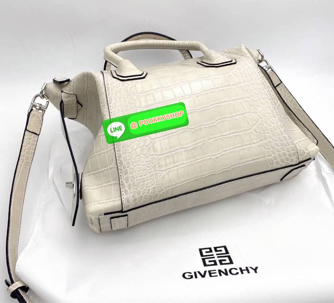 Givenchy Antigona bag 12” Givenchy Antigona small bag calf leather matte finish two rounded top handles gold-tone logo lettering adjustable detachable shoulder strap tonal stitching top zip fastening silver-tone hardware