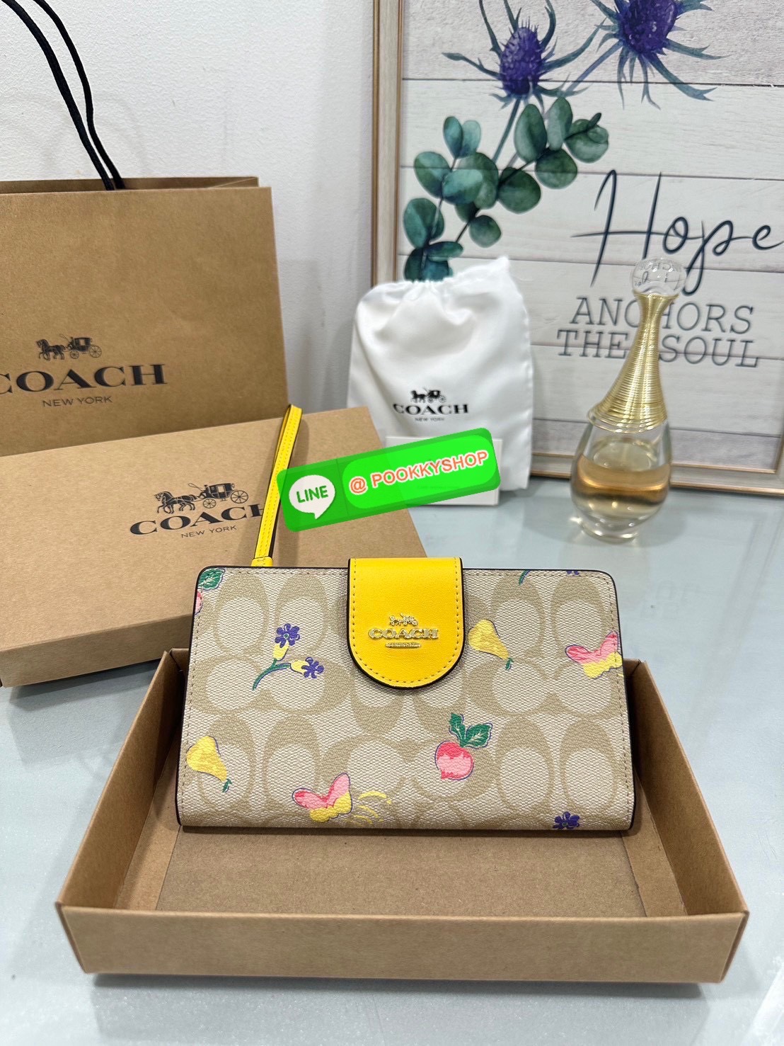 🍀Coach C2874 Tech Phone Wallet In Colorblock Signature 🍀 COLOR: signature canvas