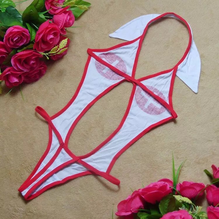 ชุดวันพีซ เซ็กซี่ สีขาว แต่งขอบแดง ปักลายเครื่องหมาย พยาบาล พร้อมที่คาดผม ปักลาย ..เซ็กซี่ สุดๆ ค่า