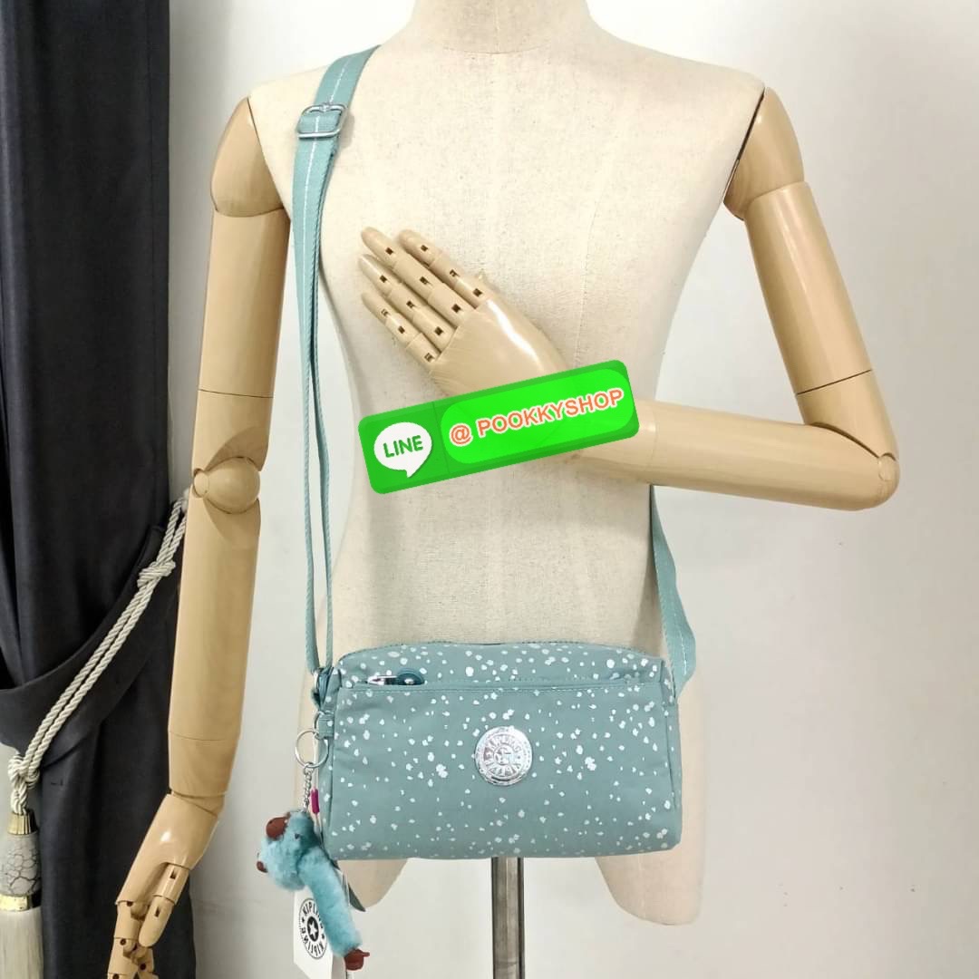 KIPLING Monkey program K16217 Seoul up sling bag รุ่น 3 ซิป สะพายข้าง ขนาดเล็กทรงสี่เหลี่ยมผืนผ้า วัสดุ Nylon 100% หลสกหลายฟังก์ชั่นใช้งาน ครบครันในใบเดียว