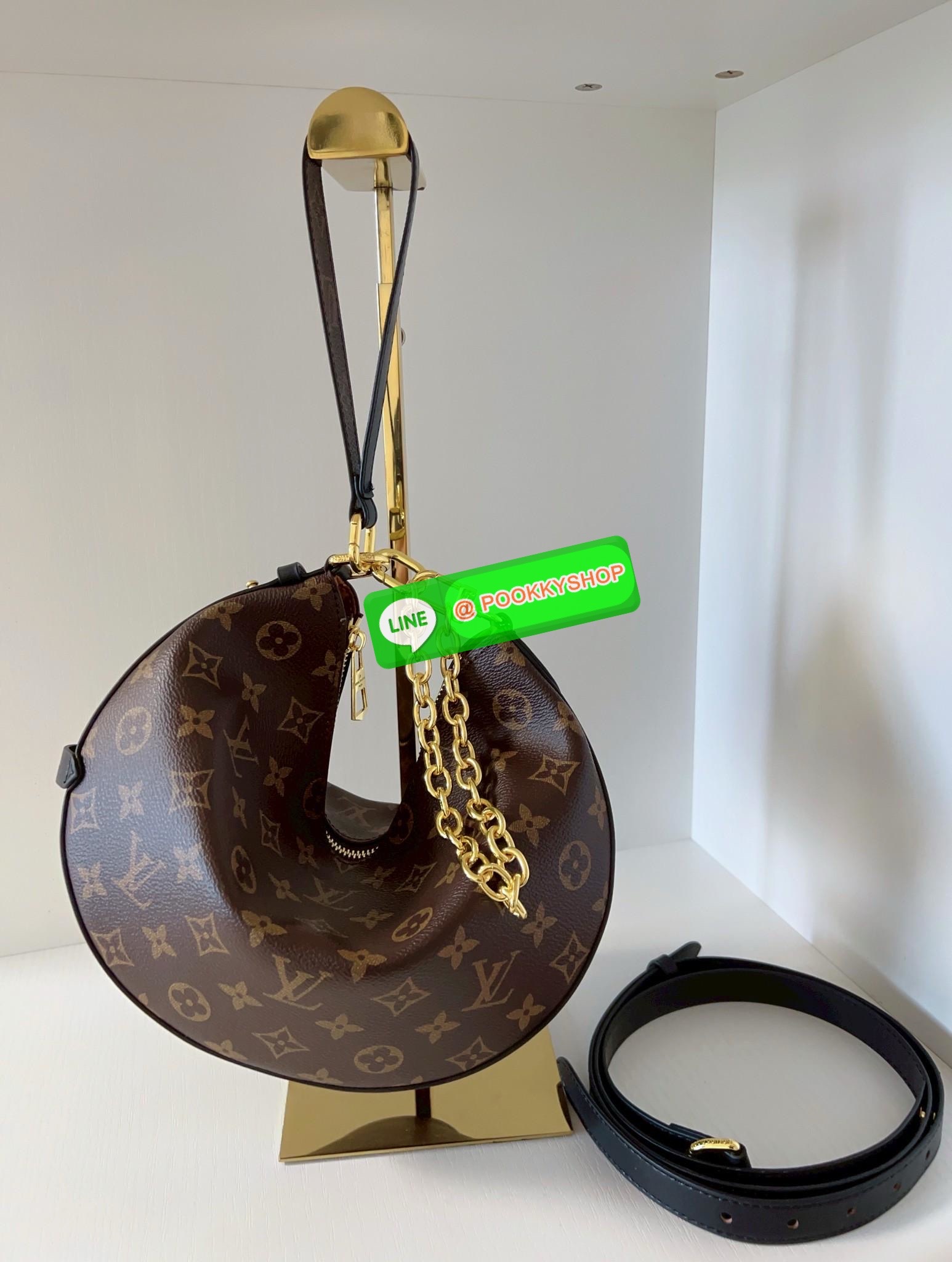 LOUIS VUITTON COOKIE BB MONOGRAM BAG2025🎉🎉 ((vip duty ตปท)) คุณค่าแก่การครอบครอง! กับกระเป๋าดีไซด์สวย เก๋ ทรงพระจันทร์ครึ่งเสี้ยวอันเป็นสัญลักษณ์ของรุ่น