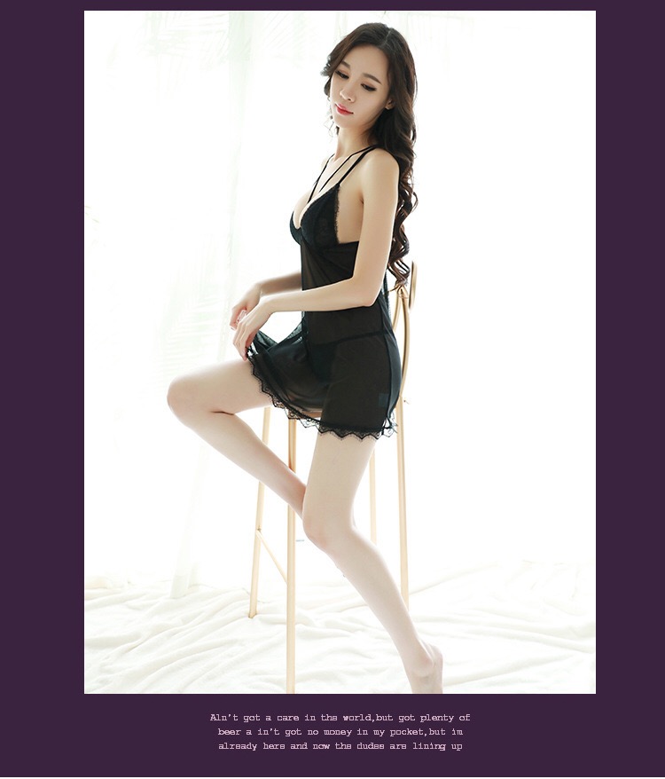 ชุดนอนสายเดี่ยว ชุดนอนซีทรูสีดำ เนื้อผ้าหรูทิ้งตัว แต่งสาย สวย เซ็กซี่มากคะ