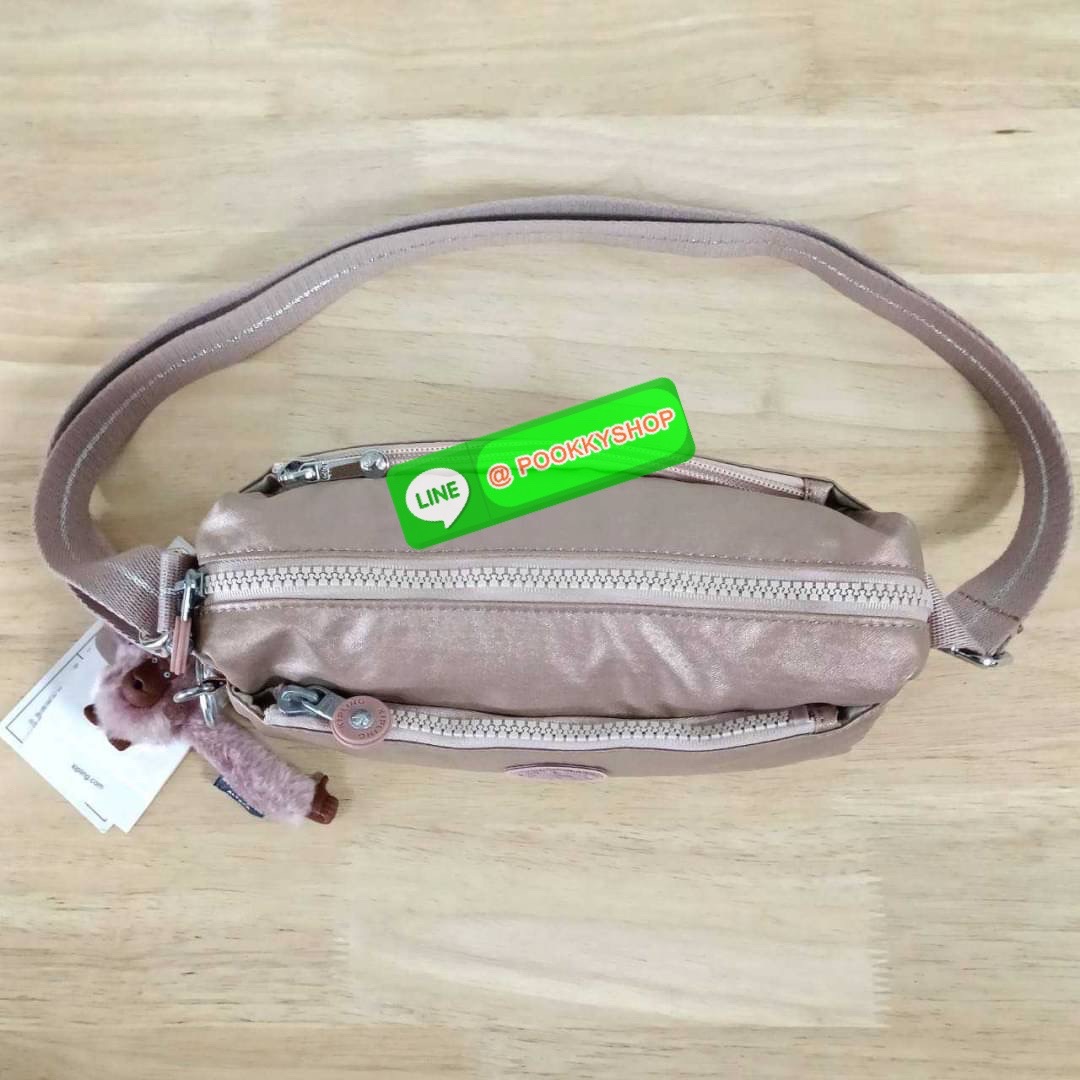 KIPLING Monkey program K16217 Seoul up sling bag รุ่น 3 ซิป สะพายข้าง ขนาดเล็กทรงสี่เหลี่ยมผืนผ้า วัสดุ Nylon 100% หลากหลายฟังก์ชั่นใช้งาน ครบครันในใบเดียว