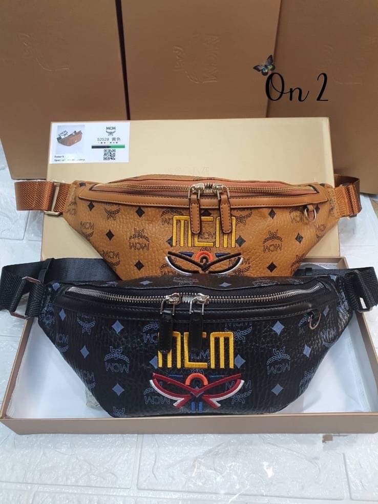 Mcm bag กระเป๋าคาดอกคาดเอวงานแบรนด์ ลาย โมโนแกรม หนังสวยงานดีงานเป๊ะมากค่ะ ผู้หญิงสะพายได้ ผู้ชายสะพายดี ห้ามพลาดน้า