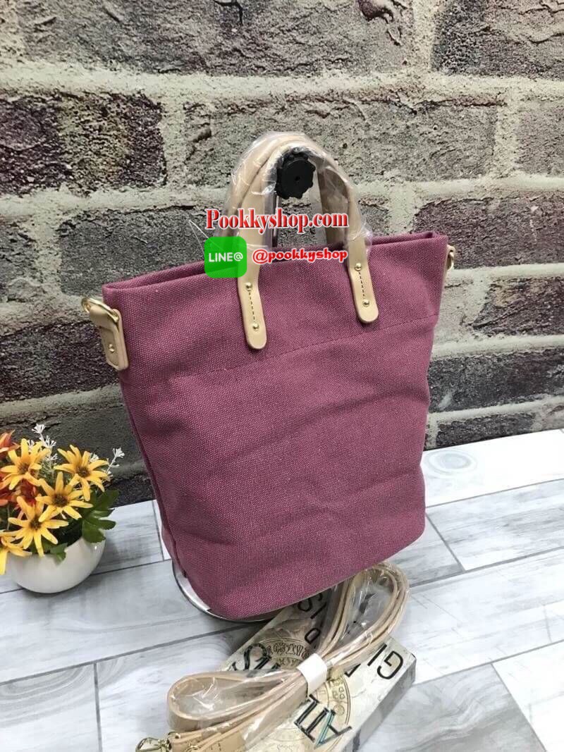 Anello&Legato Largo Canvas Logo mini Tote Shoulder Bag ดีไซน์ล่าสุด ด้วยวัสดุผ้าcanvasที่ช่วยให้กระเป๋ามีน่ำหนักเบา ทรงสวยสง่าด้านก้นเป็นหนัง ใช้งานง่ายสะดวก ใส่มินิไอแพค กระเป๋าสตางค์ได้ เหมาะแก่การใช้ในชีวิตประจำวันทั้งใช้ไปโรงเรียนหรือใช้ไปทำงานก็ได้เช