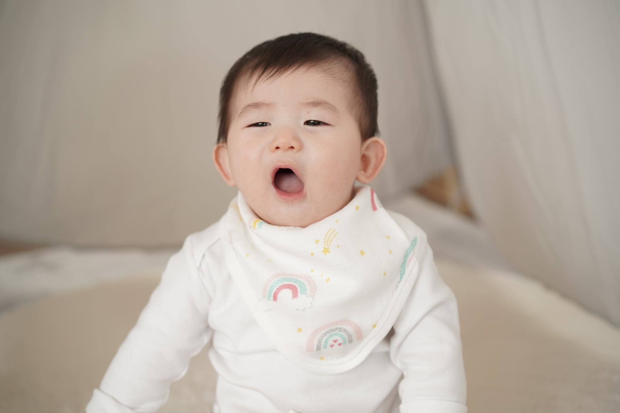 Sofflin Triangle bibs ผ้ากันเปื้อนใยไผ่ ผ้ากันเปื้อนเด็ก ทรงสามเหลี่ยมสุดน่ารัก