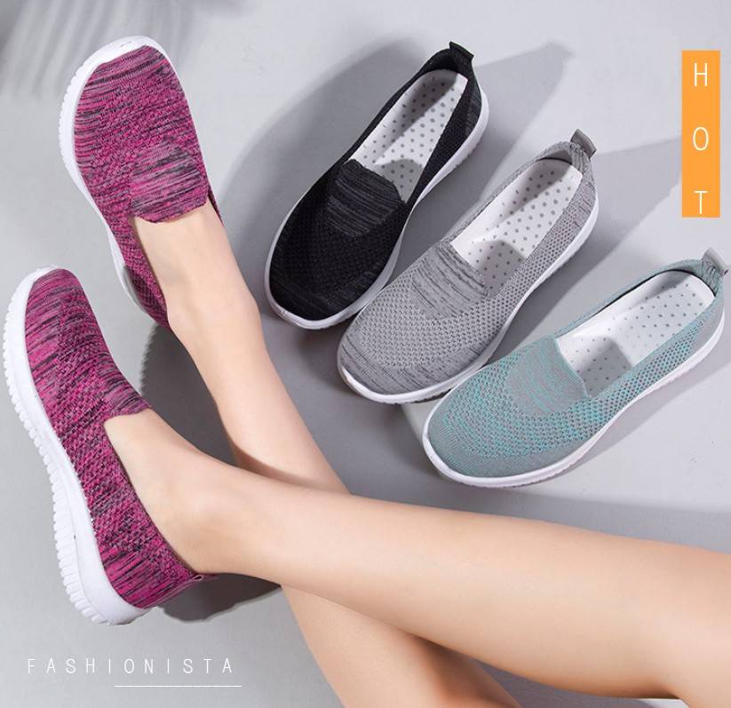 รองเท้าสุขภาพที่แท้ทรู พร้อมส่งไม่ต้องรอพรีคร๊า ไม่อยากให้พลาดเลยสำหรับรุ่นนี้ !! รองเท้าสุขภาพทรงสลิปออน วัสดุผ้าทอเนื้อหนานุ่มขึ้นทรง ใส่สบาย ดีไซน์สวยเก๋ พื้นยาง 1.5 นิ้ว ตัวพื้นรองเท้าเป็น Breathable insole ระบายอากาศและรองรับแรงกระแทกเท้าได้ดีมากๆค่ะ
