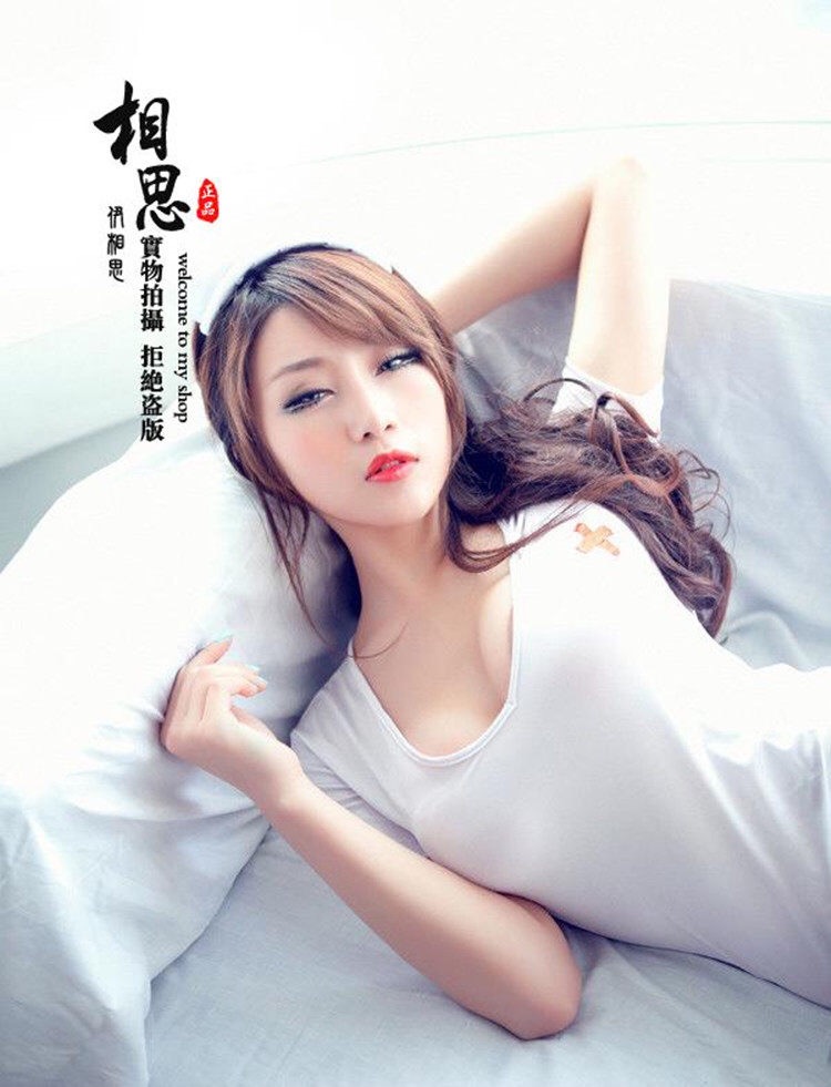 ดคอสเพลย์ พยาบาล แสนสวย ชุดเดรสสั้น เนื้อผ้ายืด คอวีเว้าลึก ด้านหลังแต่งเว้า โชว์ความเซ็กซี่ บาดใจสุดๆค่า+G-string +คาดผมพยาบาล +ถุงน่องตาข่ายเขุ้าชุดคะนางพยาบาล สีขาว