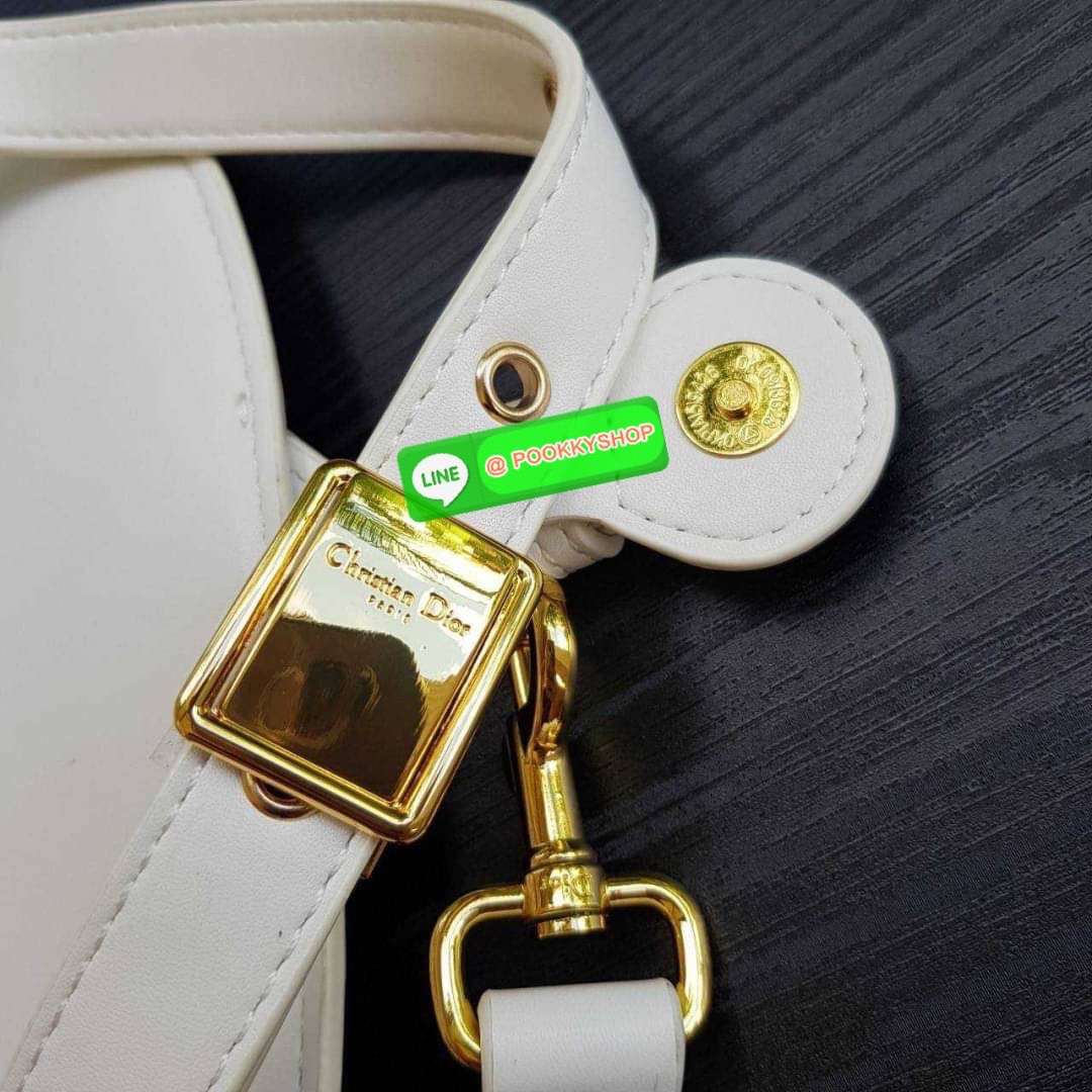 DIOR BAG VIP GIFT WITH PURCHASE (GWP) จาก DIOR DUTY FREE COUNTER