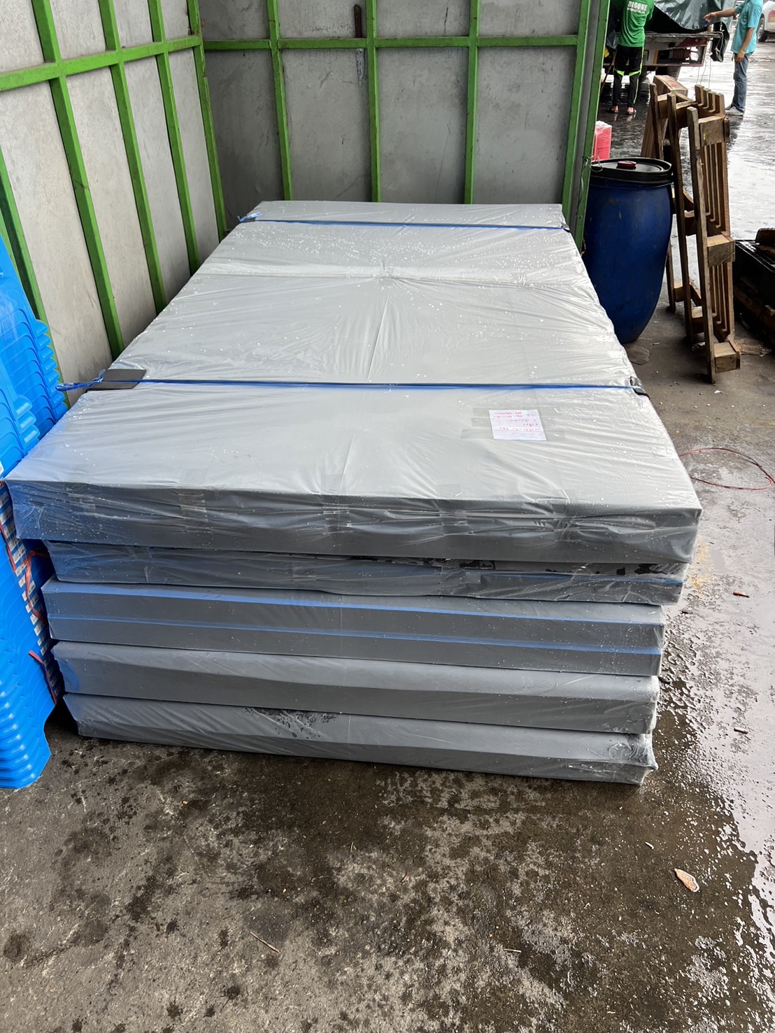 แผ่นยางปูพื้นกันกระแทก หนา 60 มม.