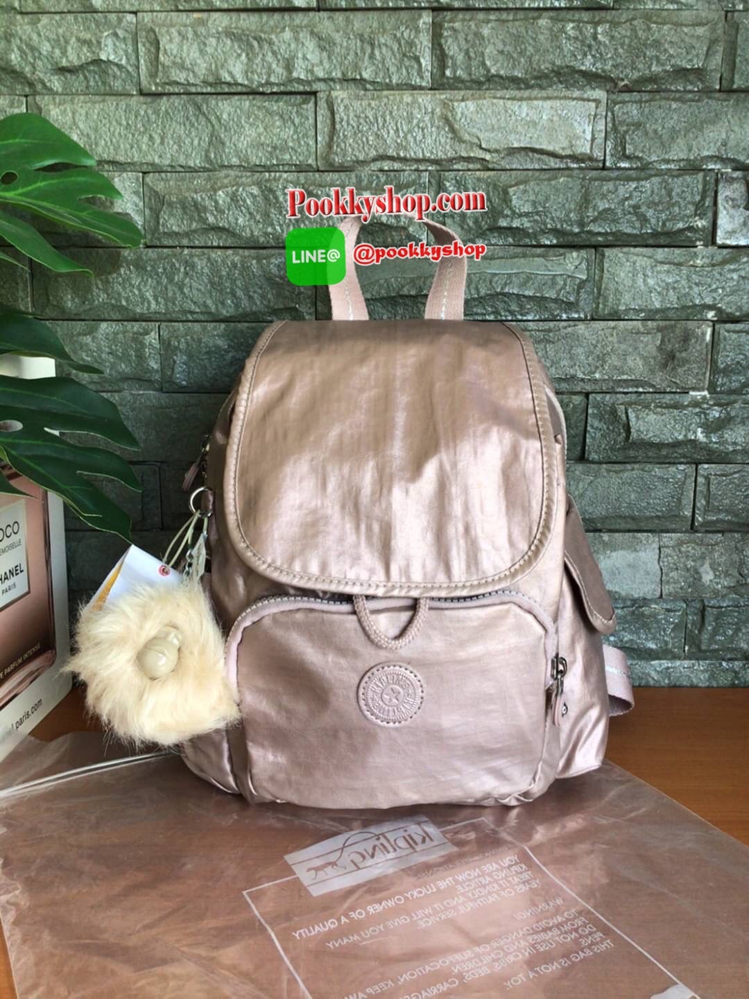 🚚 พร้อมส่ง 🚚 Kipling City Pack Mini Backpack รุ่น K12671 จาก Mayday collection วัสดุ Polyamide100% กันน้ำ แบ่งเป็น 3 ช่องการใช้งาน