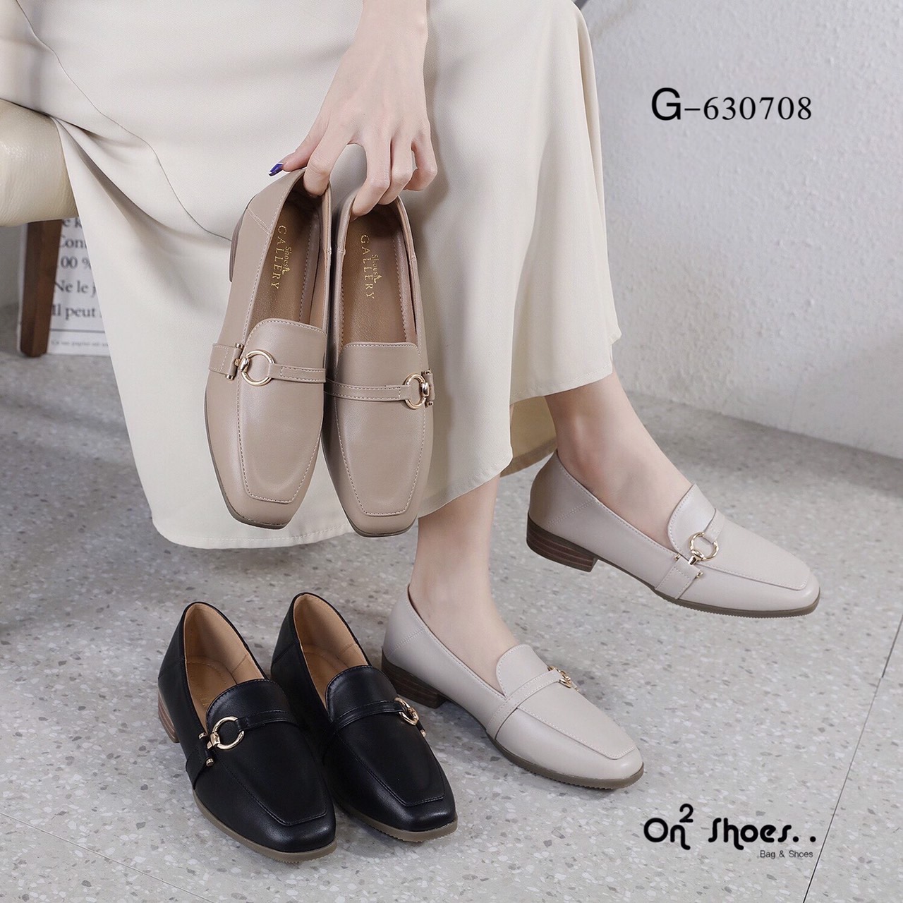รองเท้าคัชชูทรง Loafers สไตล์แบรนด์หน้าประดับอะไหล่ทองพื้นซัพพอร์ตใส่สบาย มีกันลื่นทรงสวยใส่เข้ากับชุดได้ง่ายทั้งชุดทางการและชุดแฟชั้นอัพชุดสวยใหัดูดีขึ้นด้วยค่ะ