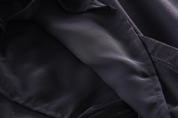 ชุดเดรส เดรสสั้น แขนแต่งลูกไม้ฉลุสีดำ แบรนด์เนม ESTHER งานผ้าชีฟองหนังไก่ เนื้อสวย หรูมากคะ Size S/M