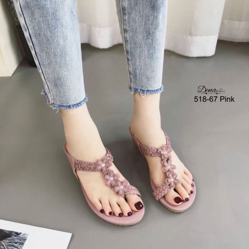 518-67 คีบโป้งดอกไม้มุ้งมิ้ง สวยหวานสะดุดตา สไตล์คีบโป้งเทห์บวกหวาน สายคีบเปียถักแต่งด้วยดอกไม้เพชรกลางดอกสวยเฉียบมากจ้า