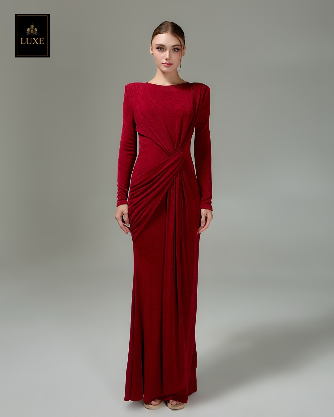 เดรสแฟชั่น แม็กซี่เดรสเสื้อคอกลมแขนยาว เสริมไหล่ กระโปรงยาวคลุมข้อเท้า