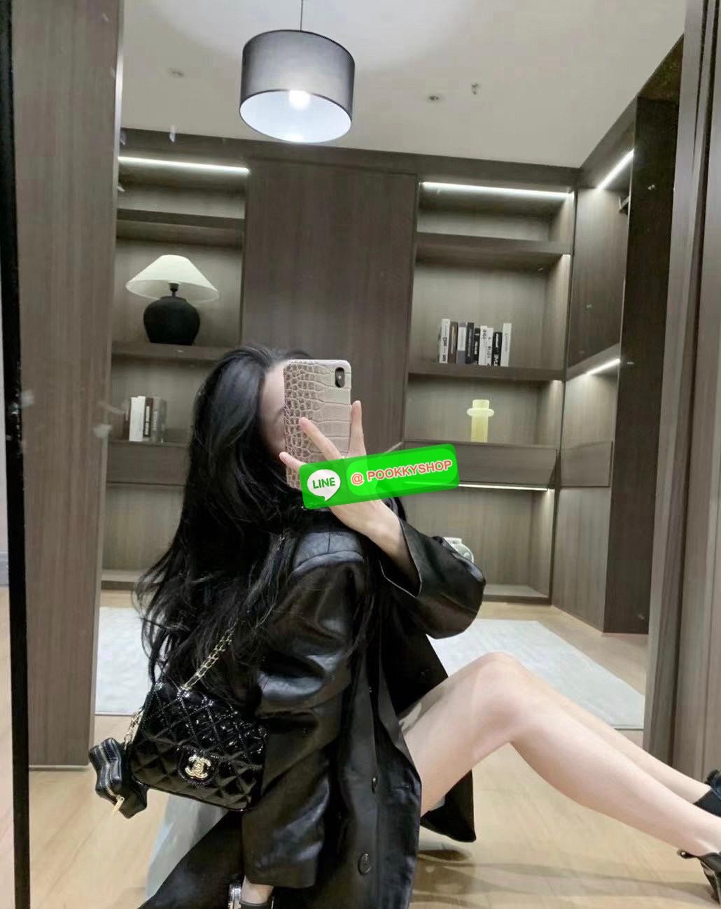 NEW ARRIVAL! สุดหรู สุดคลาสสิค ยอมใจใก้กับความสวยของน้องงค่าา ✈️สะพายต่างประเทศไปชิลๆเลยค่าา CHANEL VIP MAKE UP WITH BAG STARS