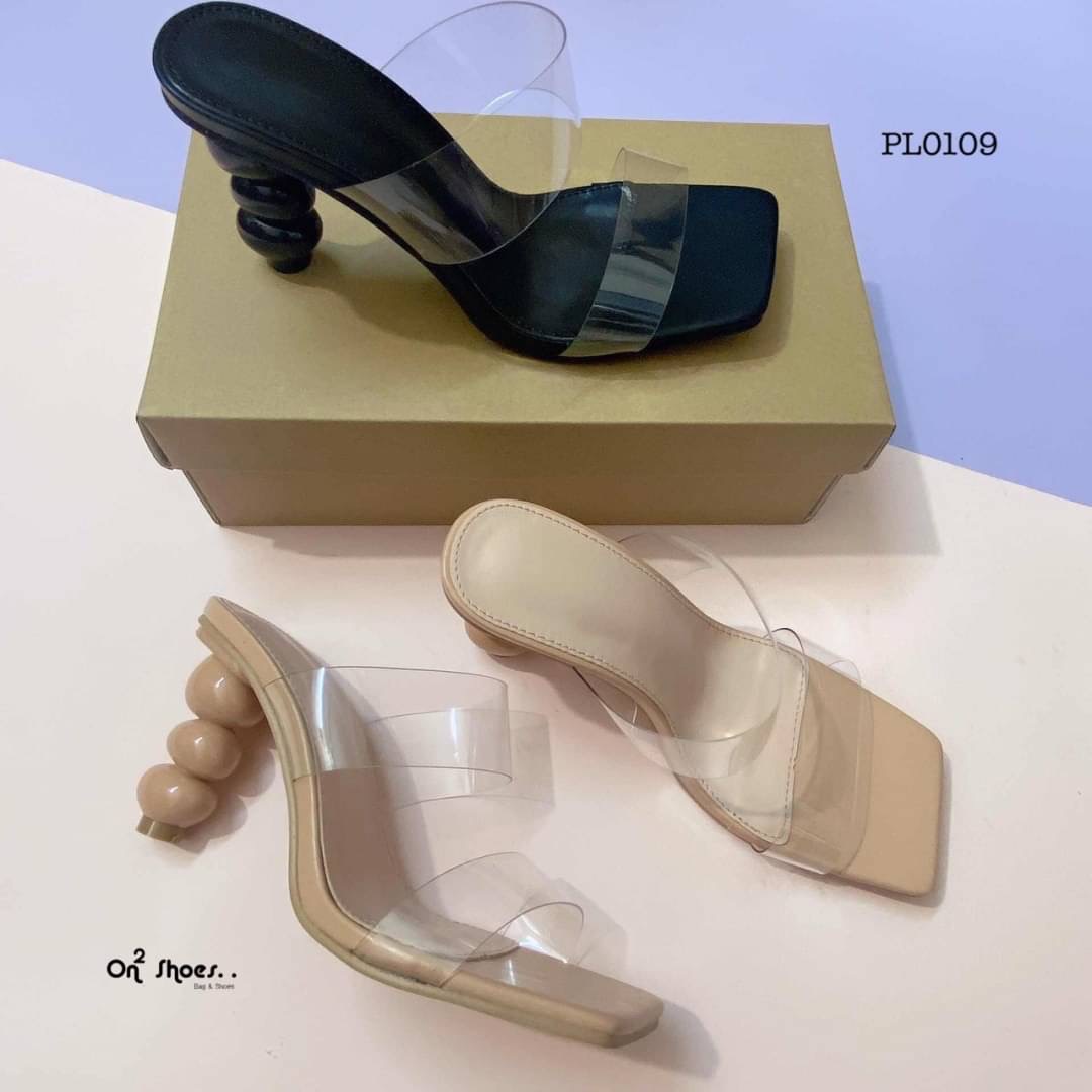 Cult Gaia Suri Sandals Cult Gaia Suri แบบใหม่ชนชอป รองเท้าส้นสูง