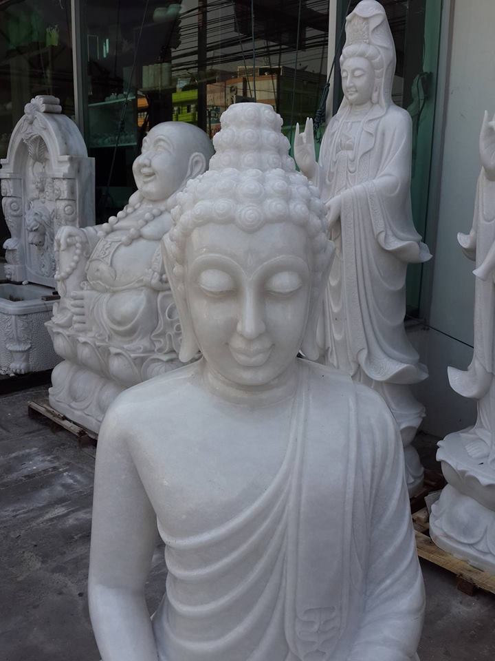 พระพุทธรูปหินอ่อน หน้าตัก 100 สูง 150 ลึก 70 cm