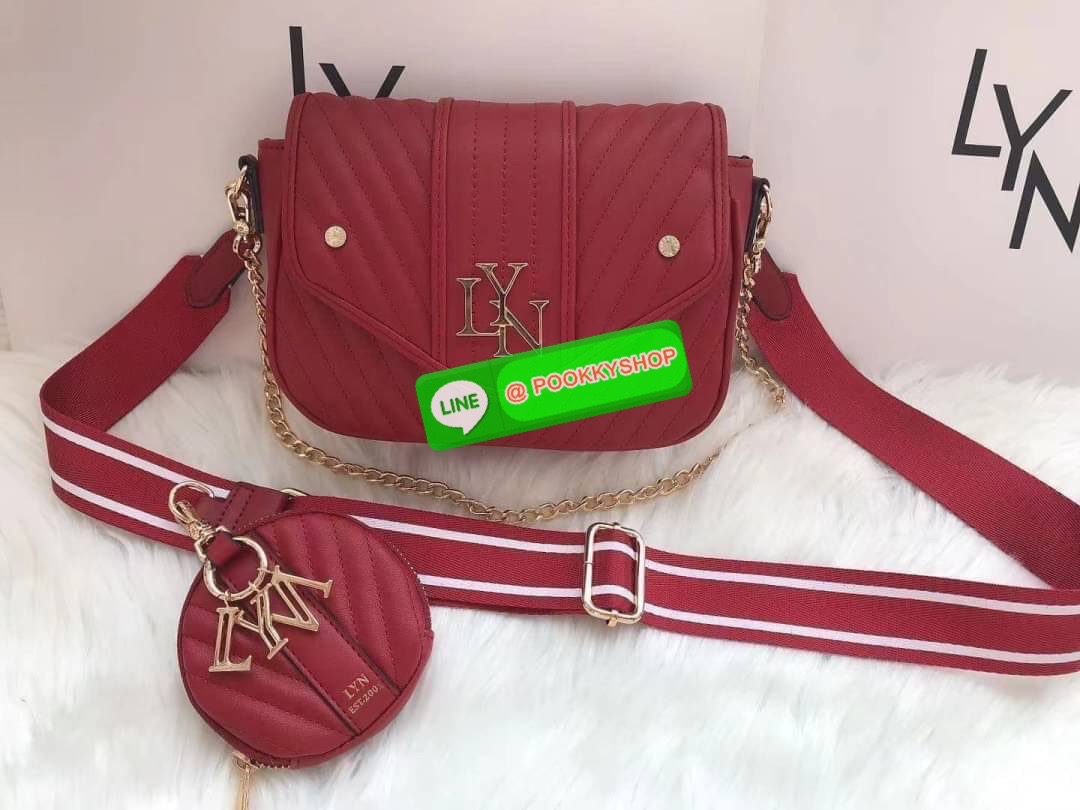 กระเป๋า Lyn สะพายข้าง แถมใบลูก คอลเล็คชั่นใหม่ ซื้อ 1 ได้ถึง 2