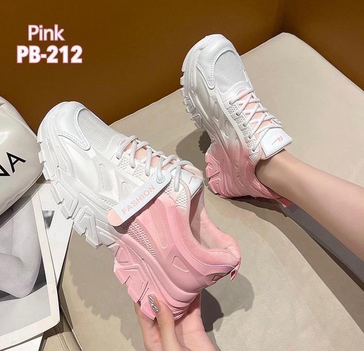 พร้อมส่งคะ รองเท้าผ้าใบ สไตล์เกาหลีมาใหม่ สวยยืน1 🥇มาแล้วจ้า ทรงสวยอย่างดี งานเกร๋เรียบหรูดูแพง ตัวนี้ห้ามพลาด ใส่สบายจะแมตช์กับกางเกง👖หรือกระโปรง👗ก็ได้ค่ะ แม่ค้าคอนเฟริม ห้ามพลาดเลยจ้าตัวนี้แนะนำ อย่าช้ารีบเลย