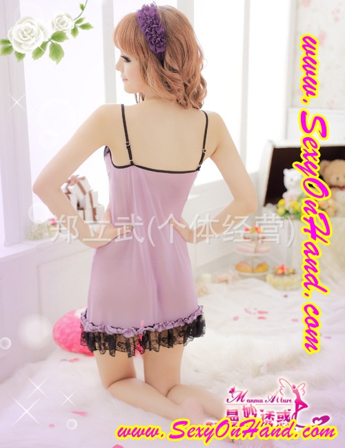 ชุดนอนซีทรู สายเดี่ยว สีม่วงอ่อน ชายเล่นระดับแต่งขอบลูกไม้ดำ เนื้อผ้าหรู มีน้ำหนักทิ้งตัวสวยคะ +G-string
