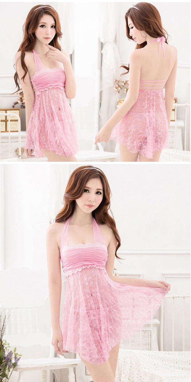 ชุด เซ็กซี่ คล้องคอ ผูกคอ สีชมพู ช่วงบน แต่งสม็อคที่หน้าอก มีเชือกให้ผูกคอด้านหลัง ท่อนล่างเป็นผ้า ลูกไม้ชมพู สีเดียวกับตัวชุดด้านบน เนื้อลูกไม้เกรดดี ผ้านุ่มลื่น มากๆ ใส่สบาย คะ แบบหรูหรา โชว์ความเซ็กซี่ แบบมีระดับมากๆจ้า +G string เข้าชุดคะ