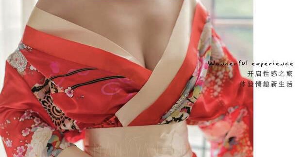 ชุดกิโมโน ซากุระ สีแดง ทอง แต่งสายคาด โบว์สำเร็จรูป สำเนา สำเนา