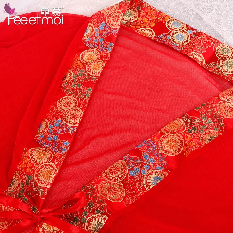 SET ชุดคลุมเซ็กซี่ สีแดง เนื้อผ้าซีทรูสวยหรู แต่งลายปักจีน พร้อม ชุดทูพีซ คล้องคอ สีแดง สไตล์สาวจีน สวย เซ็กซี่มากมายคะ