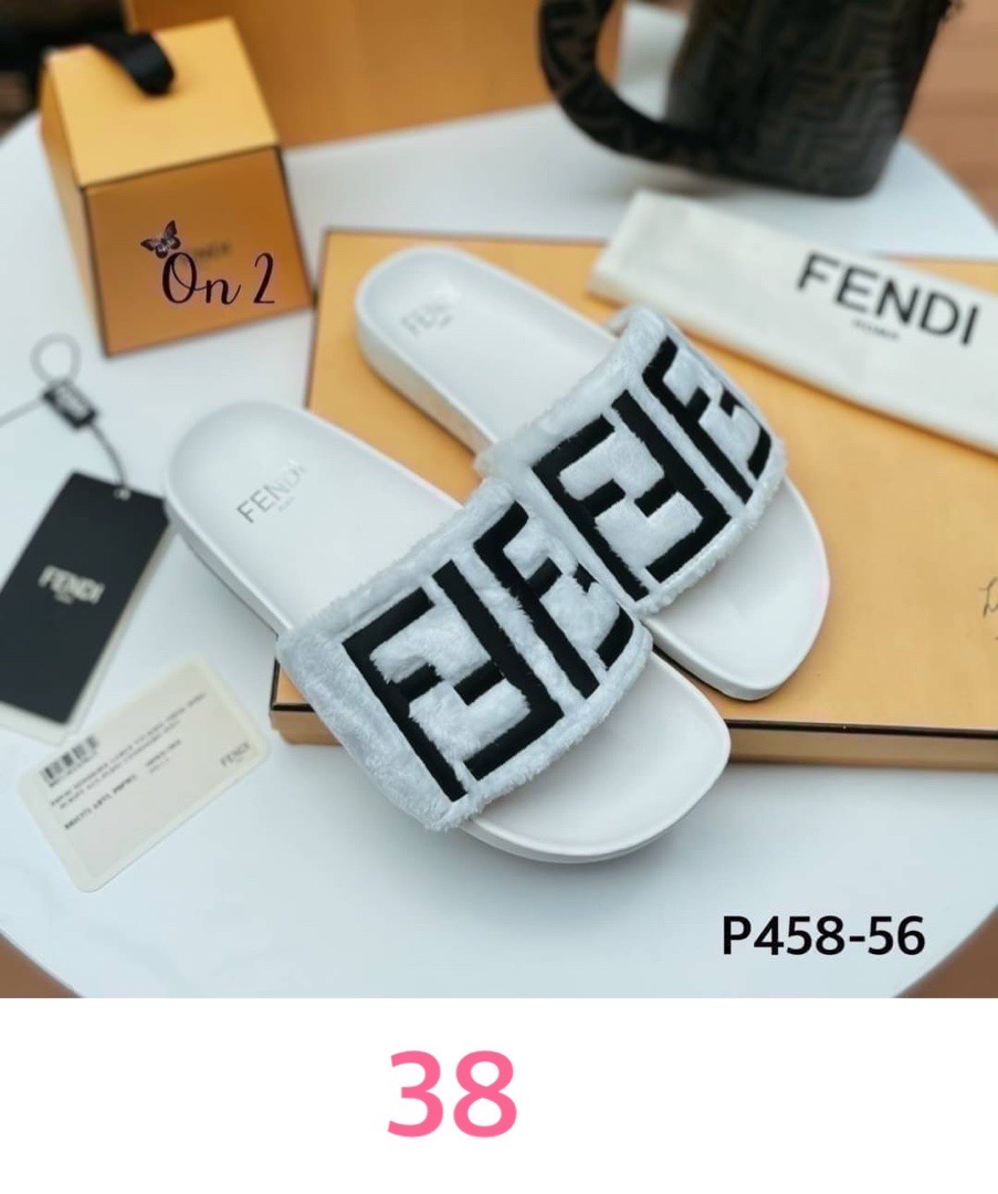 SALE ลดกระหน่ำเคลียร์สต๊อก 350 ส่งฟรี ems เลยจ้า สินค้าใหม่ไม่มีตำหนิ