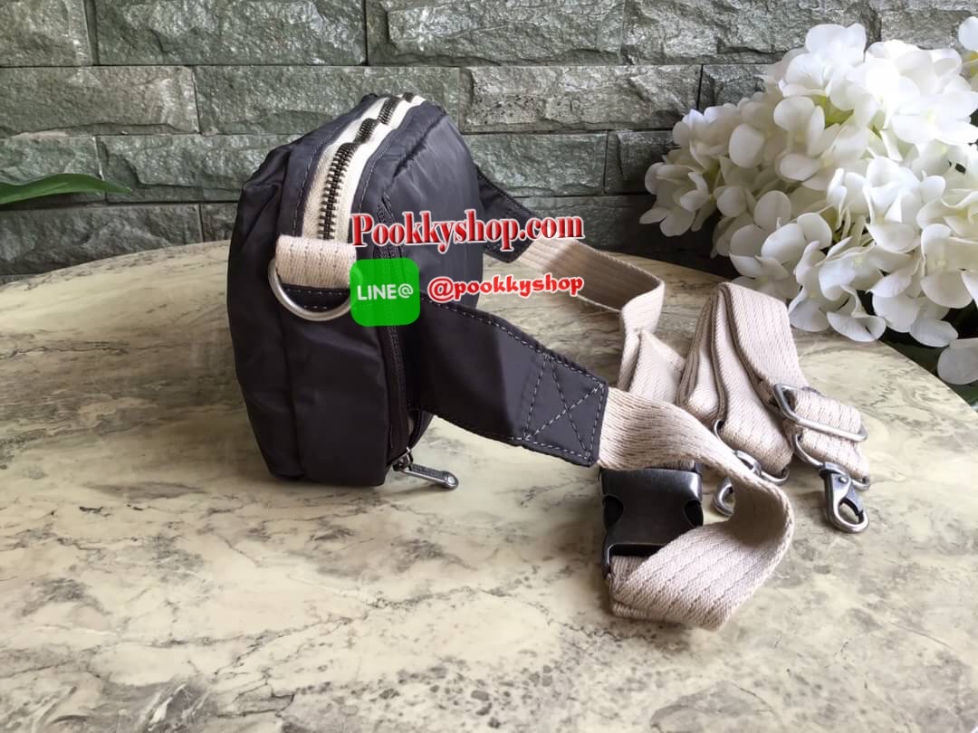 Kipling Yoku Medium Crossbody bag convertible to waistbag กระเป๋าคาดอกและสะพายข้าง คอลเลคชั่นใหม่ล่าสุดจาก Part of the Edgeland Plus วัสดุ100% polyester วัสดุกันน้ำ สีสันสไตล์วินเทจ ดูเป็นเอกลักษณ์ น้ำหนักเบา สะพายแล้วคล่องตัว ภายในกว้าง ใส่กระเป๋าเงินใบย