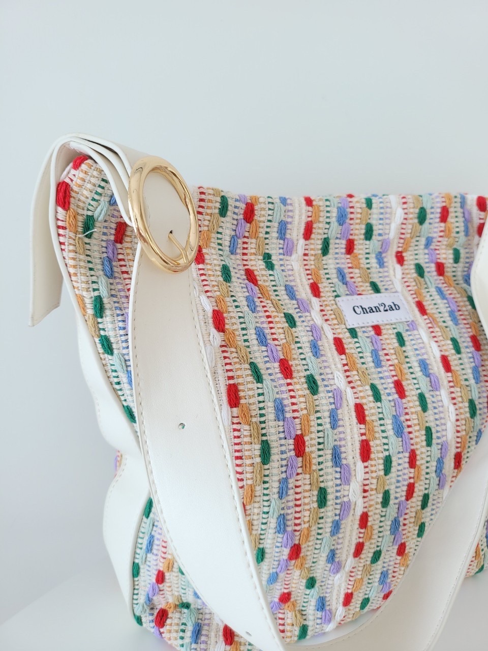 รุ่นใหม่ พร้อมส่ง!!!!! Yumi bag ลายผ้าถักโทนสีน่ารัก เหมาะไปมหาลัยมากใบนี้ ใส่ipadได้ทุกรุ่นเลย