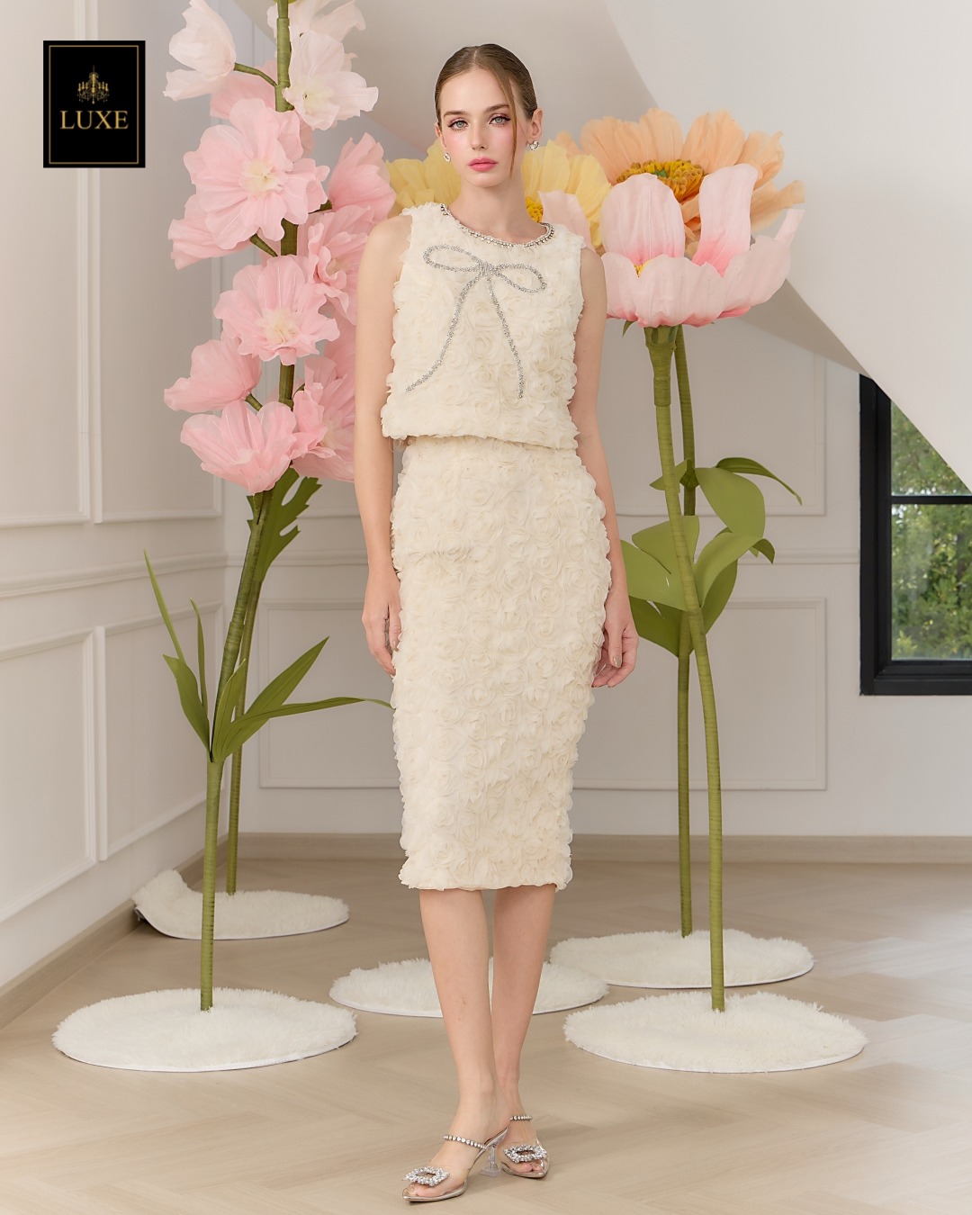 ชุดเซทแฟชั่น เซ็ตเสื้อแขนกุดทรงหลวม+กระโปรงทรงสอบ