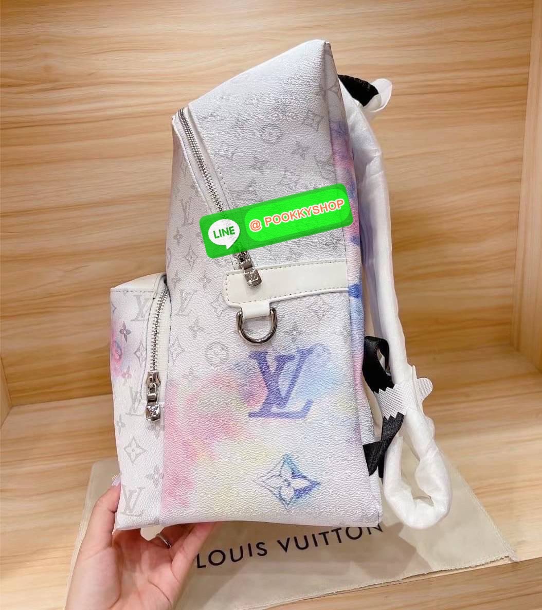 LV DISCOVERY BACKPACK