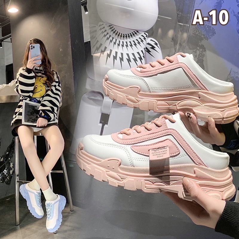 พร้อมส่งคะ รองเท้าผ้าใบเปิดส้น สไตล์เกาหลีมาใหม่ สวยยืน1 🥇มาแล้วจ้า ทรงสวยอย่างดี งานเกร๋เรียบหรูดูแพง ตัวนี้ห้ามพลาด ใส่สบายจะแมตช์กับกางเกง👖หรือกระโปรง👗ก็ได้ค่ะ แม่ค้าคอนเฟริม ห้ามพลาดเลยจ้าตัวนี้แนะนำ อย่าช้ารีบเลย