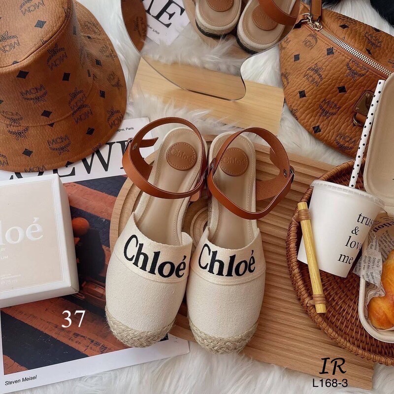 SALE ลดกระหน่ำเคลียร์สต๊อก 450 ส่งฟรี ems เลยจ้า สินค้าใหม่ไม่มีตำหนิ