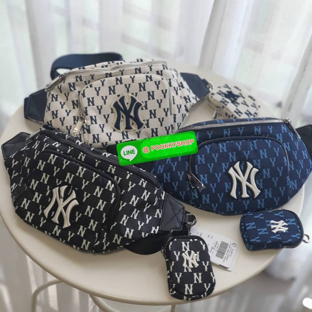 New collection!!! MLB MONOGRAM HIP SACK NEW YORK YANKEES กระเป๋าทรงคาดอก คาดเอว สะพายไหล่ จากแบรนด์ดัง MLB เป็นรุ่นยอดฮิต อีกคอลเลคชั่นที่ขายดี วัสดุ ผ้า NYLON กันน้ำ ด้านหน้าปักโลโก้แบรนด์ อะไหล่แบรนด์ ด้านใน มีช่องซิปแยก 1 ช่อง และ ช่องหลักใหญ่ 1 ช่อง ม