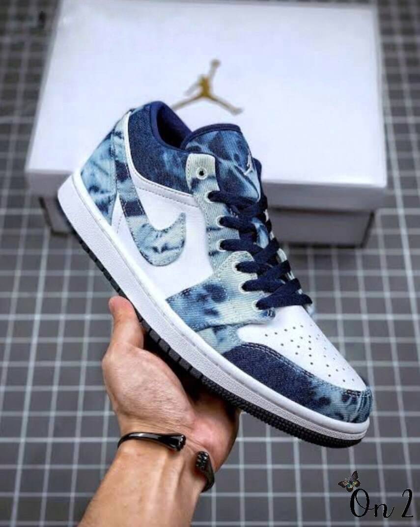 รองเท้าผ้าใบวิ่ง nike basketball shoes ปั้มแบรนด์เหมือนแท้เป๊ะ ใส่สลับกับงานแท้ได้ค่ะ รุ่นนี้เป็นผ้าทอสวมใส่สบายระบายอากาศได้ดี พื้นยางกันลื่น สำหรับใส่เดิน ใส่วิ่ง ใส่ออกกำลังกาย ได้ คะ