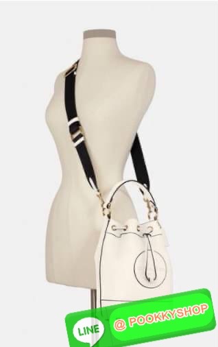 New arrival! 🌈น้องใหม่ล่าสุด สวยหรู ดูดีมากๆค่ะ! COACH DEMPSEY DRAWSTRING BUCKET BAG ((C4100//C4102)) พร้อมส่งที่ไทยค่ะ! กระเป๋าทรงขนมจีบ หนังแท้นิ่มสวยมากๆค่ะ จุดเด่นด้านหน้าปั้มโลโก้แบรนด์ ปากกระเป๋าแบบหูรูดใช้งานง่าย ภายในสามารถใส่ของจำเป็นในชี