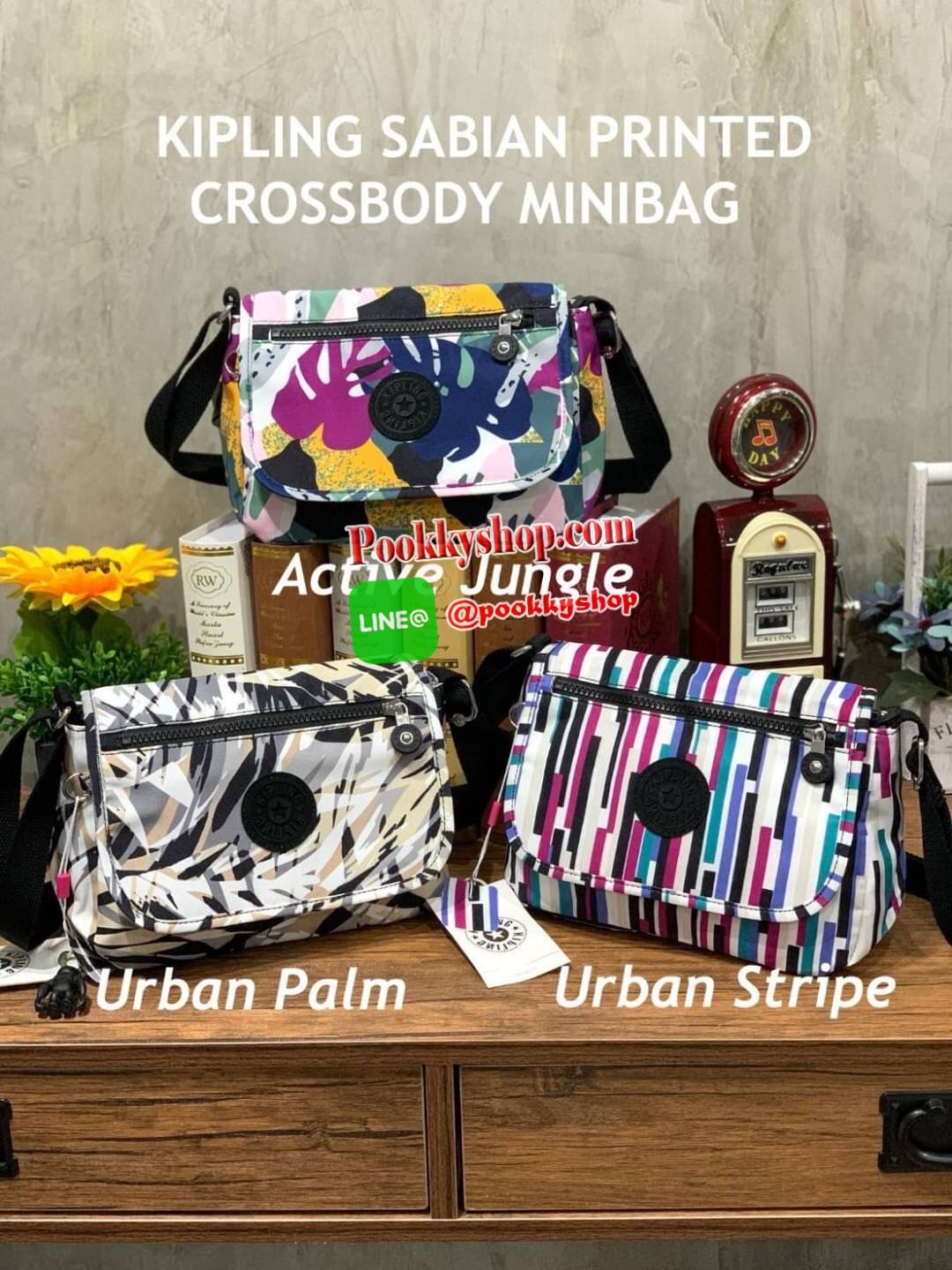 KIPLING SABIAN PRINTED CROSSBODY MINI BAG คอลเลคชั่นใหม่จากpac-man สำหรับสาวๆที่ชื่นชอบกระเป๋าสะพายข้าง ขนาดกำลังดี สะพายได้ทั้งสายคู่และสายเดี่ยว เปิดปิด2ชั้นด้วยกระดุมแม่เหล็กและซิป ภายในกว้างใส่กระเป๋าสตางค์ยาว มินิไอแพคและของจุกจิกอื่นๆได้ สายสะพายปรั