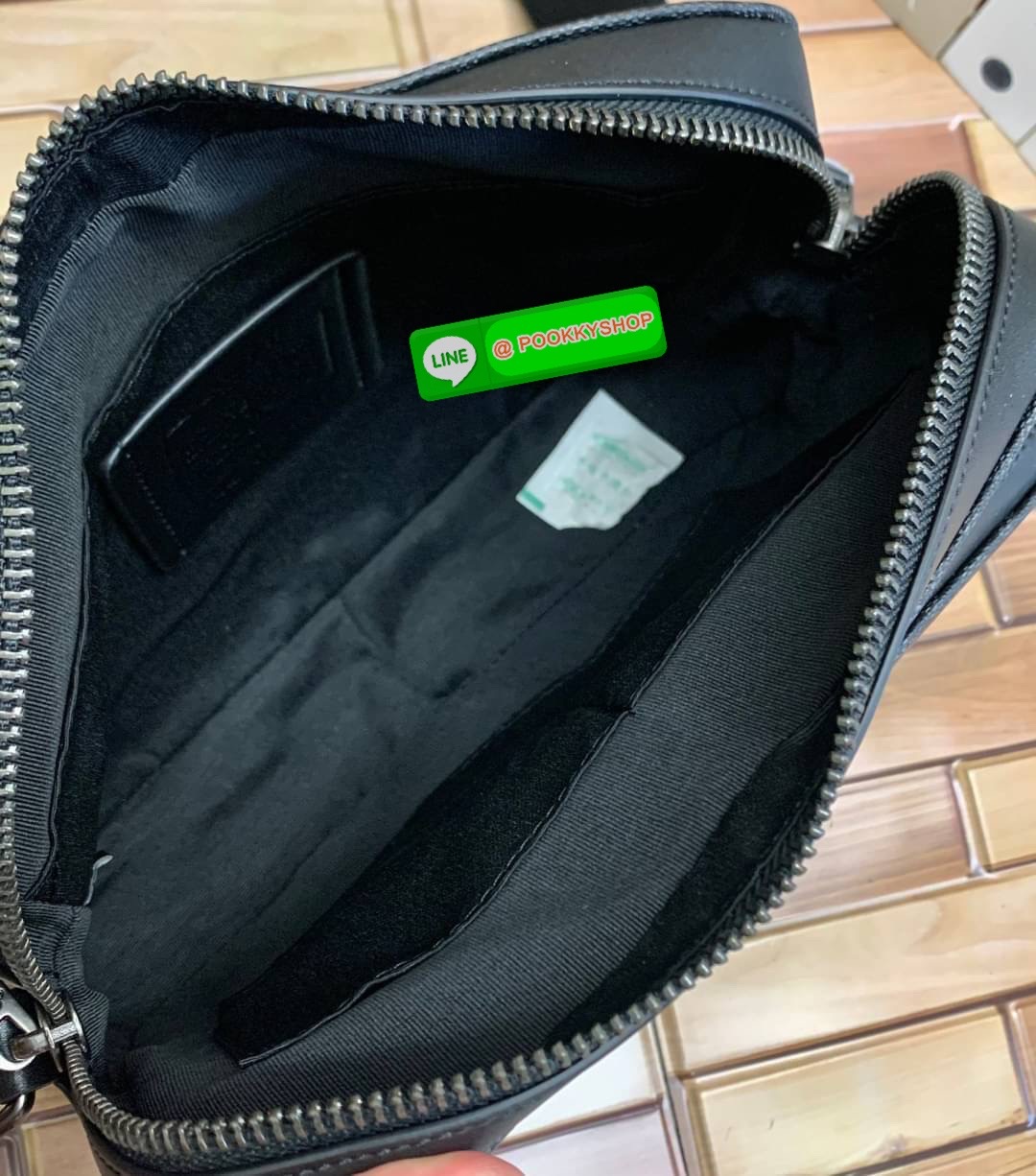COACH WEST CAMERA BAG IN SIGNATURE ((91485)) ðšāļāļĨāļąāļāļĄāļēāļāļēāļĄāļāļģāđāļĢāļĩāļĒāļāļĢāđāļāļāļāđāļēāļē! āļāļĢāļ°āđāļāđāļēāļŠāļ°āļāļēāļĒāļāļđāđāļāļēāļĒ((āļāļđāđāļŦāļāļīāļāļāđāđāļāđāļŠāļ§āļĒāļāļĩāđāļāļĩāļĒāļ§āļāđāļ°ð)) āļŦāļāļąāļāđāļāđ āđāļĨāļ°āļŦāļāļąāļCanvasāļŠāļ§āļĒāļāđāļ° āļĄāļĩāļāđāļāļāļāļīāļāļŦāļāđāļē//āļāđāļāļāļāļīāļāļāļĨāļēāļāļāļ§āđāļēāļ//āļāđāļāļāļŦāļĨāļąāļāđāļāļāļāļīāļāļāļđāđ āđāļŠāđāļŠāļąāļĄāļ āļēāļĢāļ°āđāļāļāļĢāļ°āļāļģāļ§āļąāļāđāļāđāđāļĒāļāļ°;āļāļĢāđāļāļĄāļāđāļāļāđāļĨ