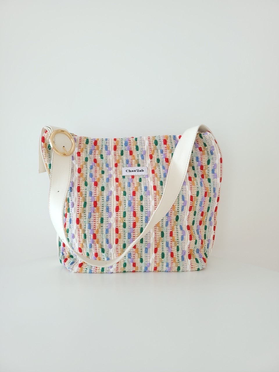 รุ่นใหม่ พร้อมส่ง!!!!! Yumi bag ลายผ้าถักโทนสีน่ารัก เหมาะไปมหาลัยมากใบนี้ ใส่ipadได้ทุกรุ่นเลย