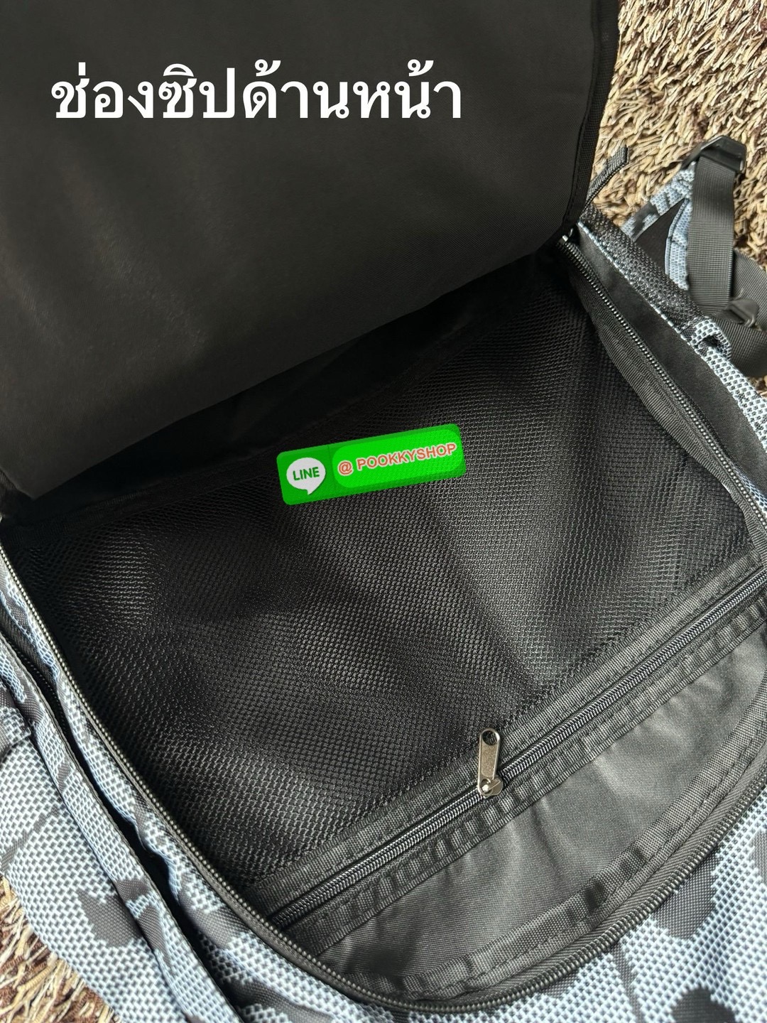 Nike HAYWARD 2.0 backpack BA5883 men กระเป๋าเป้ NIKE Hayward 2.0 ดีไซน์ชิคๆที่สะพายไปได้ทุกที่ พร้อมช่องใส่ของขนาดใหญ่จะใส่ของไปทำงานหรือเข้าเรียนก็ลงตัว วัสดุPolyester มีช่องใส่ของเปิด-ปิดด้วยซิปหลายช่องใช้งาน บุนุ่มที่สายสะพายและด้านหลังเพิ่มความสบาย ใช