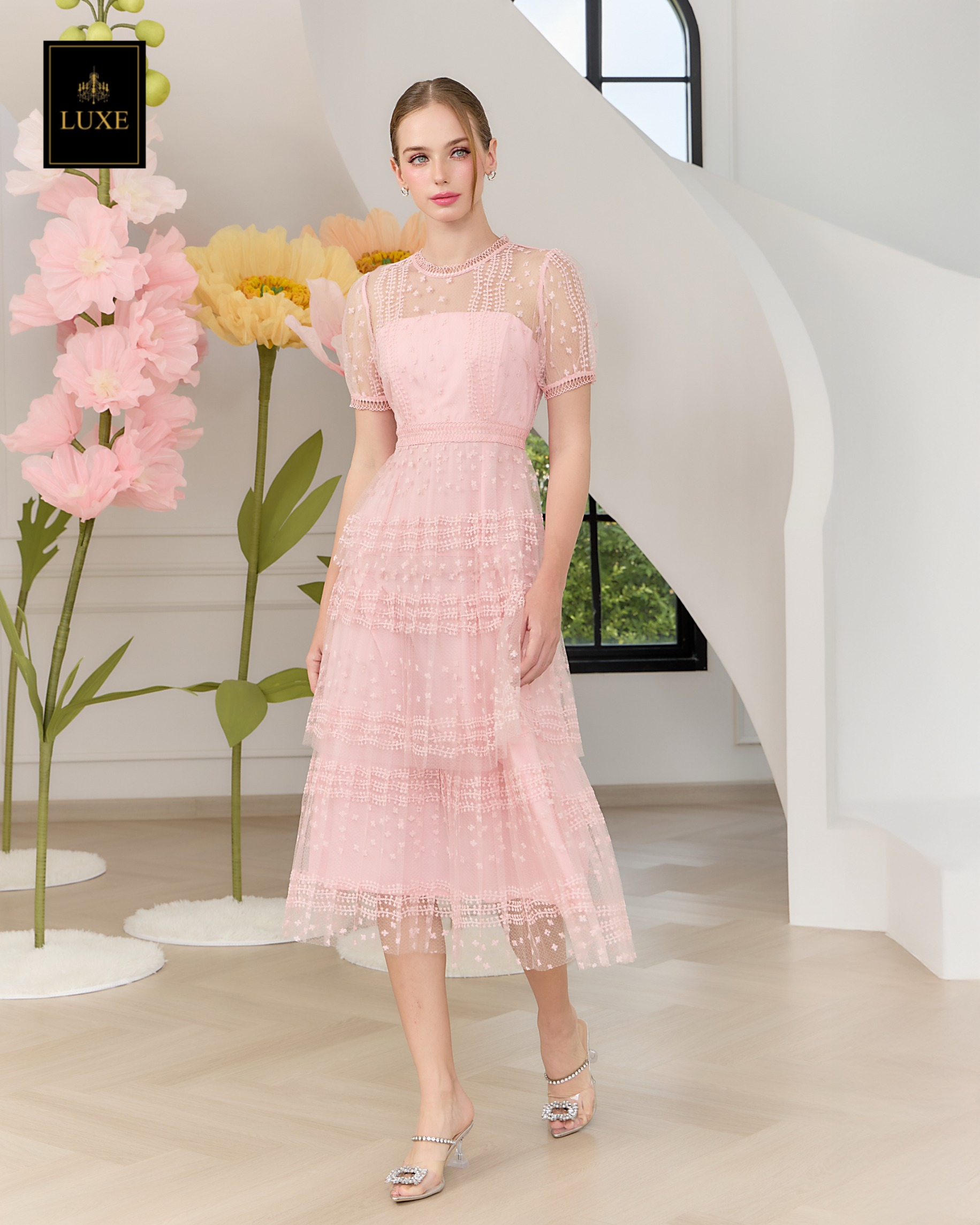 เดรสแฟชั่น เดรสเสื้อคอกลมแขนสั้น กระโปรงอัดพลีท3ชั้น