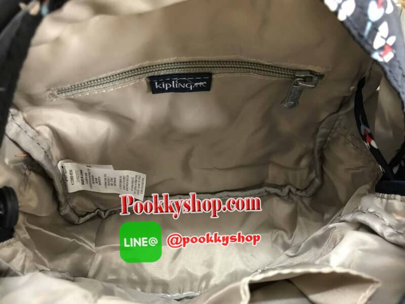 New in. Kipling Mini Backpack Bag >>Factory oem HK<< สิ้นสุดการรอคอย พร้อมส่งที่ไทยอีกครั้งค่ะ!!! สุดคุ้ม!!! รุ่นนี้สามารถหิ้ว//สะพายข้าง//ครอสบอดี้ร์//และสะพายหลังแบบเป้ ได้ ครบจบใบเดียวอยู่ค่ะ!!! วัสดุไนล่อน ด้านหน้ามีช่องซิปหนึ่งช่อง ใส่มือ