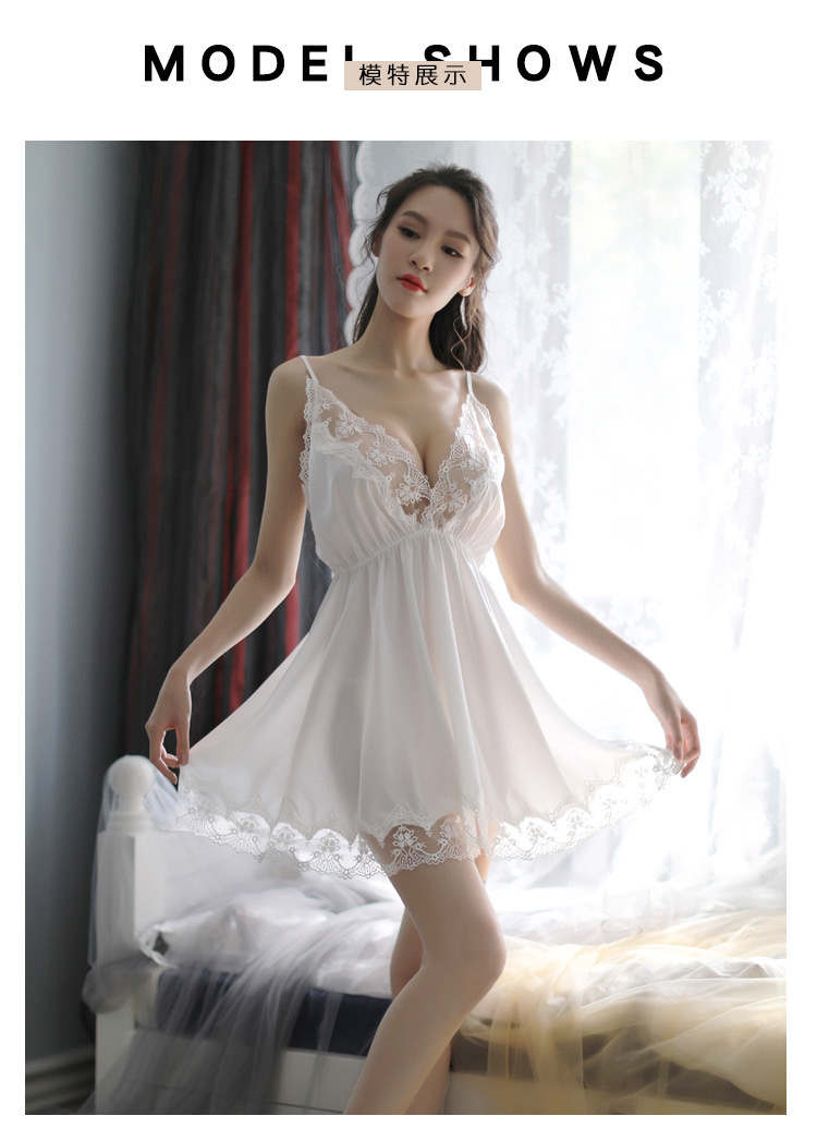 ชุดนอนเซ็กซี่ ชุดนอนซีทรู สีขาว แต่งลูกแหวกหน้า สีหวาน สวยหรูมากคะ สำเนา สำเนา สำเนา